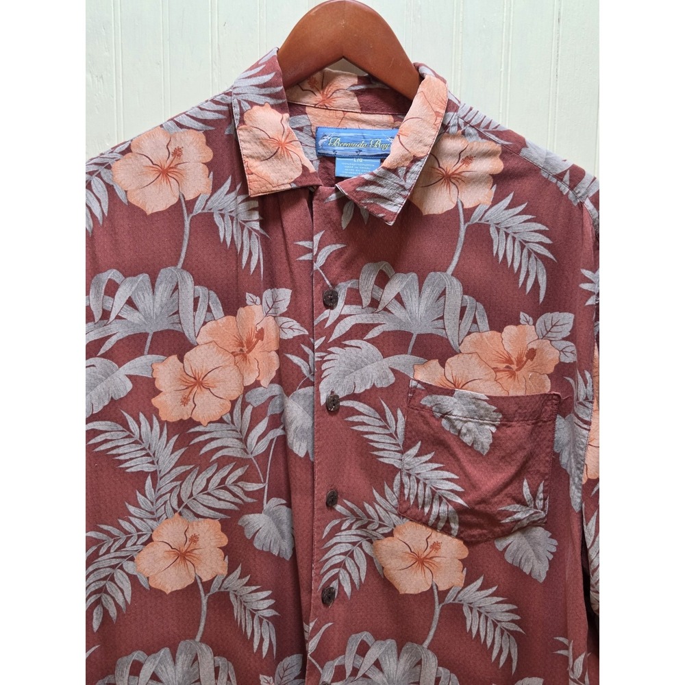 Bermuda Bay Shirt Mens Large Red Silk Hawaiian Floral Short Sleeve Button Up‎